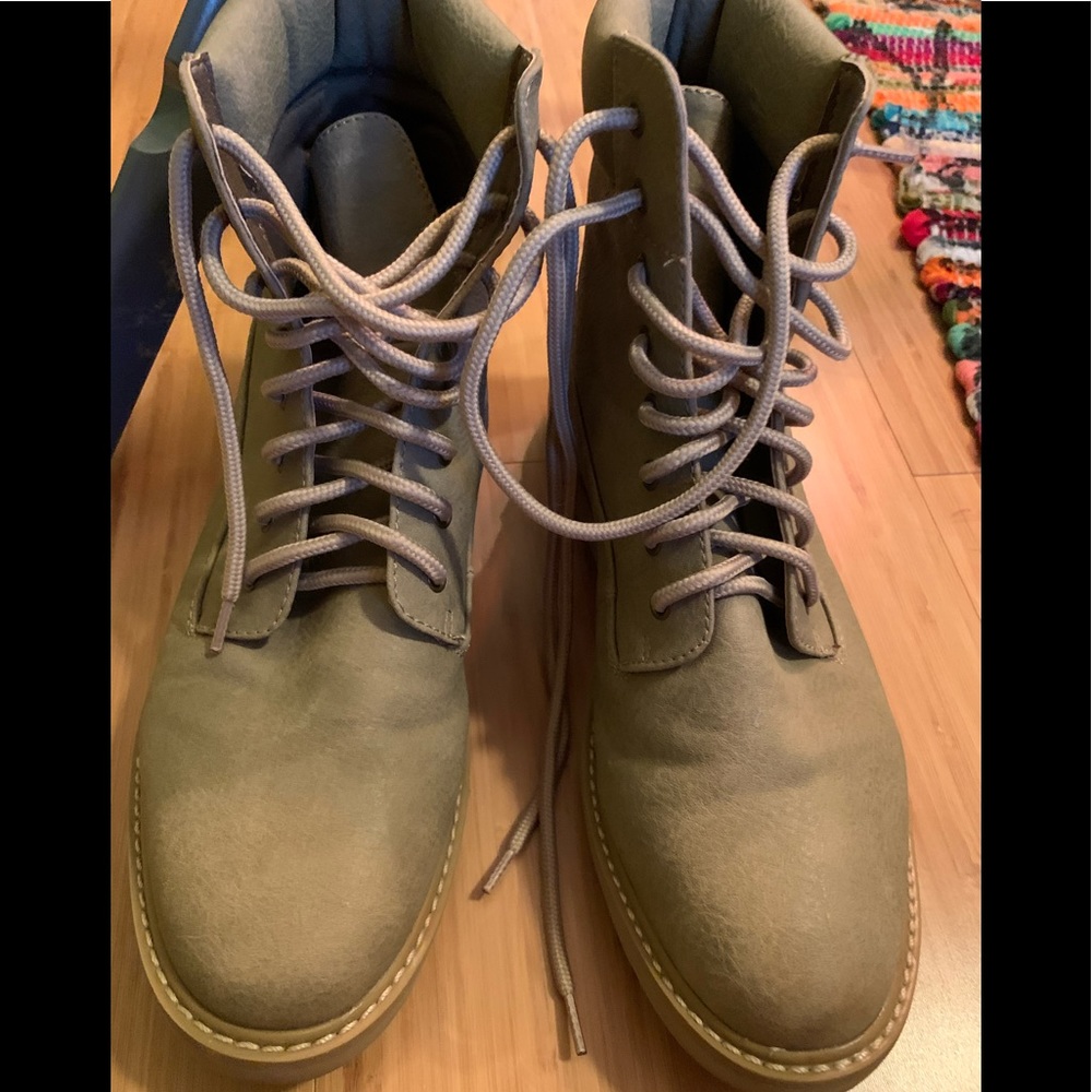 Tan boots
